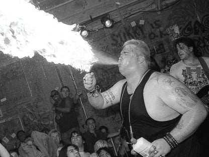 Hail Murray!: The Punk Photography of Murray Bowles, 1982-1995 Book