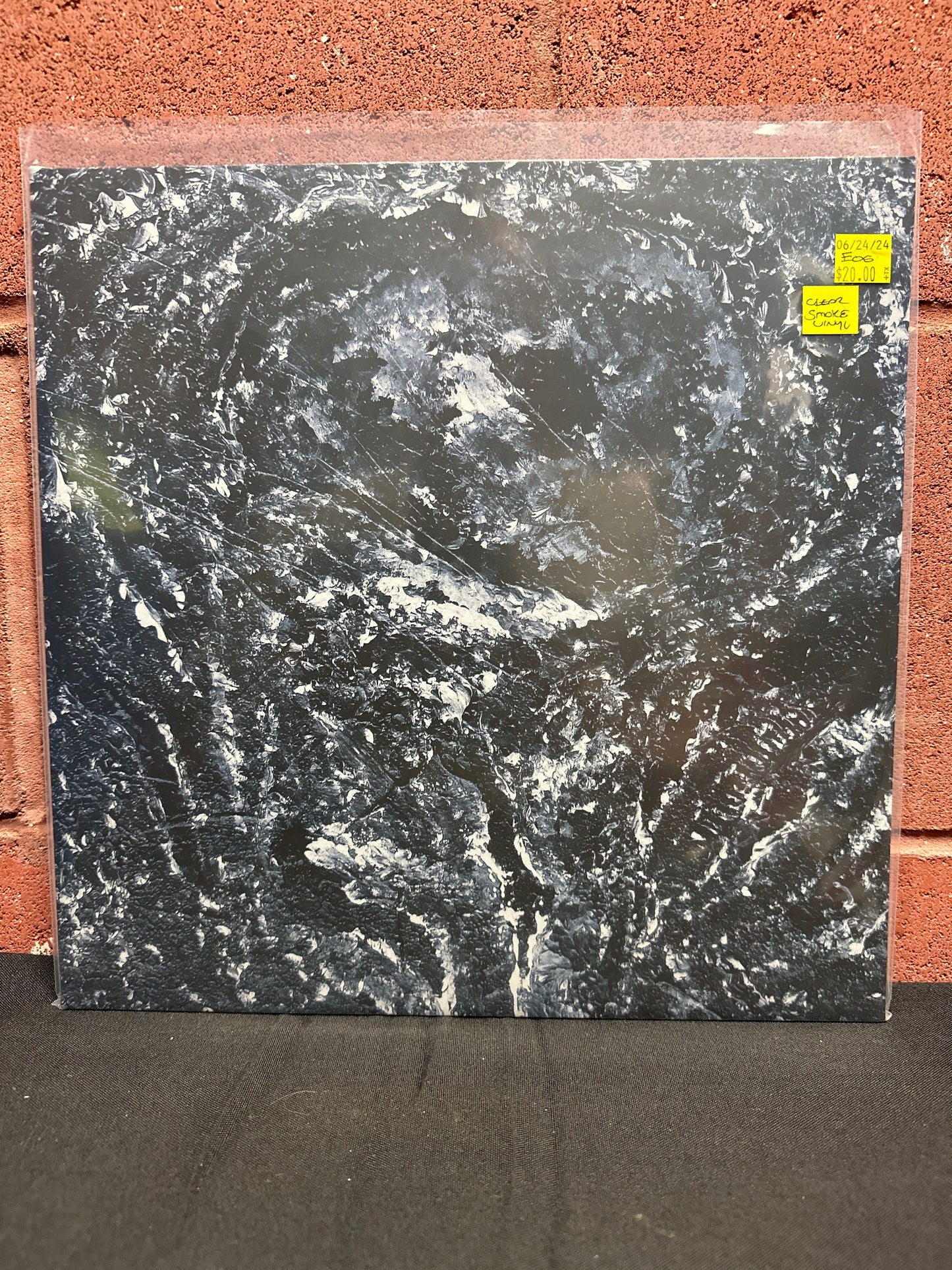 Used Vinyl: Eos "Les Corps S'Entrechoquent" 2xLP (Clear smoke vinyl)