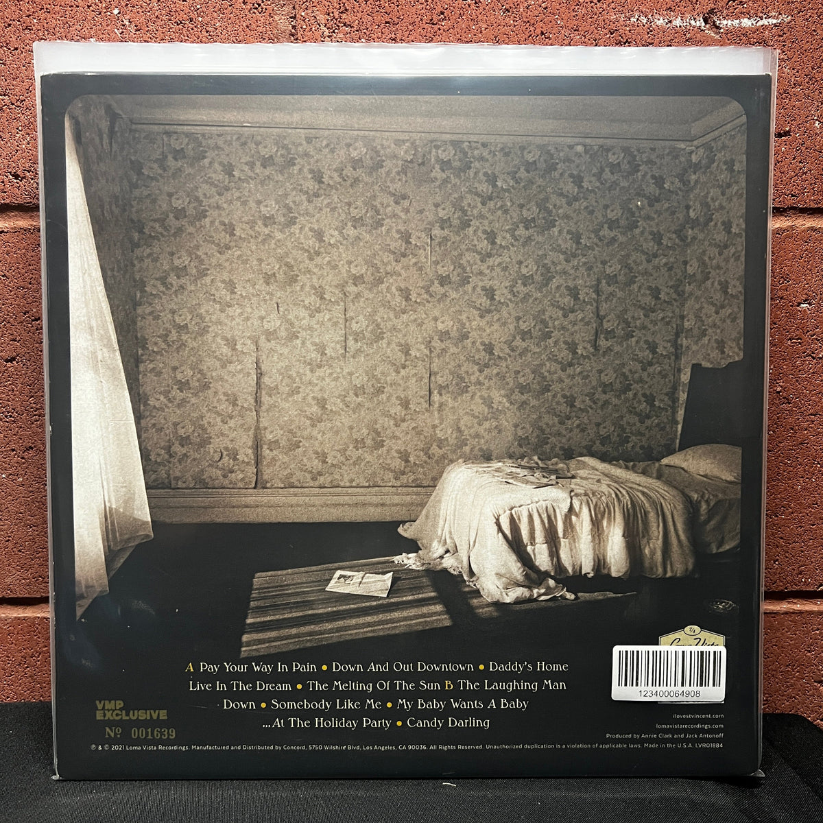 Used Vinyl: St. Vincent "Daddy's Home" 2xLP (2021 Press - Grey/White Marble Vinyl)