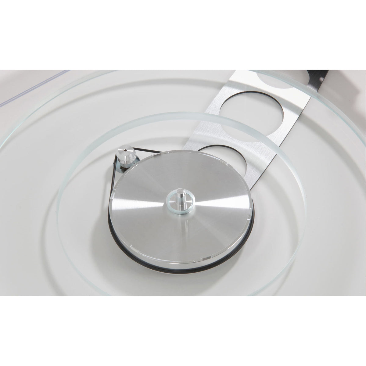Rega - Planar 6 Turntable